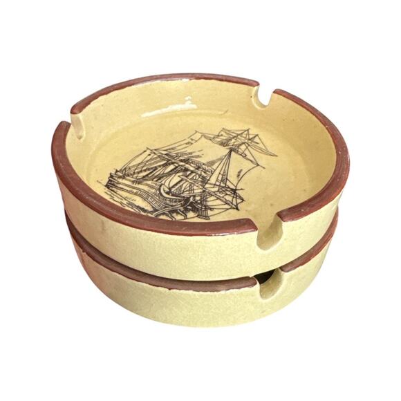 Vintage Mid Century Tan Brigantine Ships Ashtray Set of 2 - Picture 9 of 10